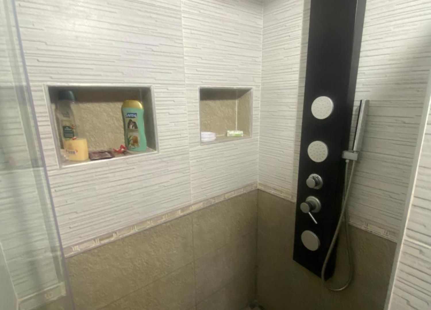 Apartamento Casa De Lujo En Barrio Popular *