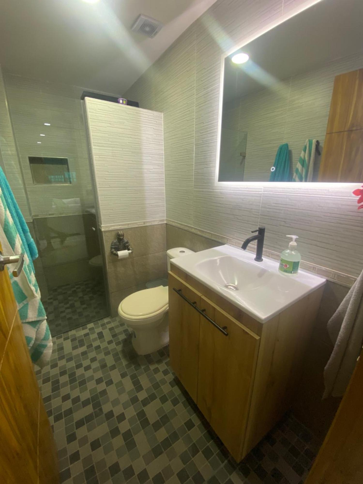 Apartamento Casa De Lujo En Barrio Popular *