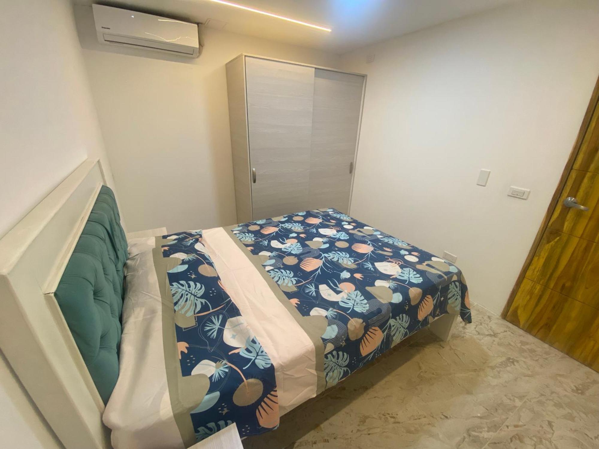 Casa De Lujo En Barrio Popular Apartamento